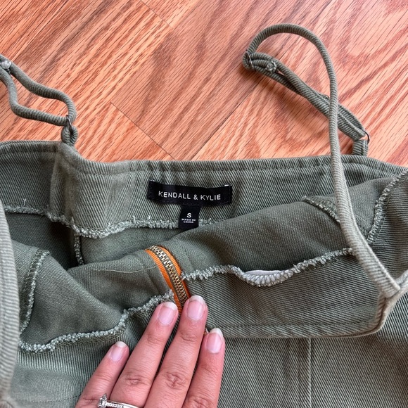 Green Zip-Front Dress Kendall & Kylie - Picture 4 of 4